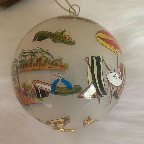 Dillards Trimmings TROPICAL Li Bien Painted Glass Ball Ornament - Picture 5 of 10